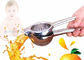 Küchen-Gerät-Edelstahl-Zitronen-Zitrusfrucht-Quetscher mit weichem PVC-Griff